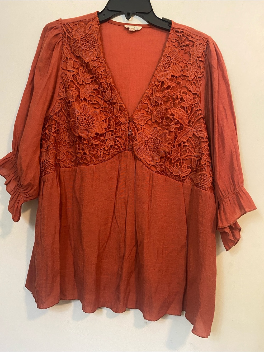 Women's Crochet V-Neck Top in Rust
